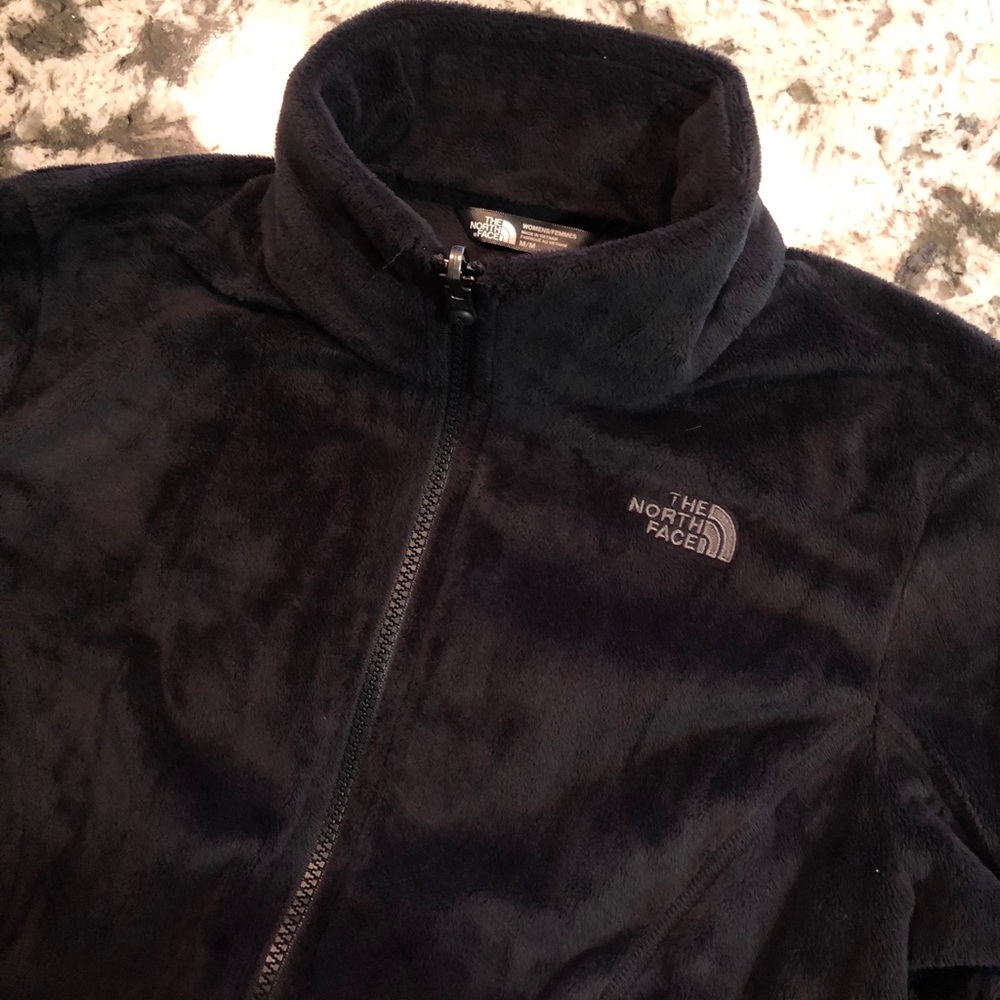 Black North Face jacket